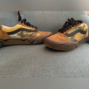 Vans MoMa/ Salvador Dali Limited Edition